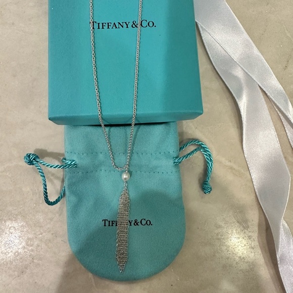 TIFFANY & Co Sterling silver Elsa Perreti mesh tassel...